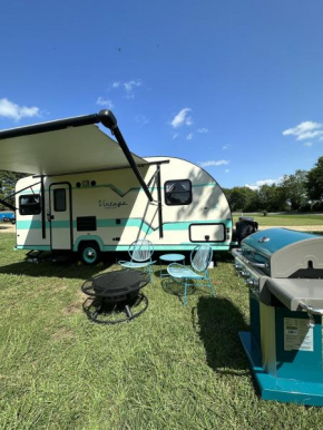 Blue Diamond RV at Diamond Glamping